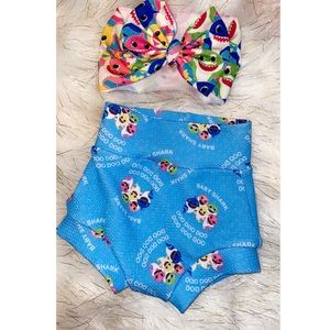 Baby shark head wrap and bummie set